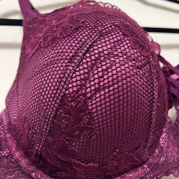 Torrid Lacey Purple Push-Up Plunge Bra Size 44C EUC - Picture 3 of 5